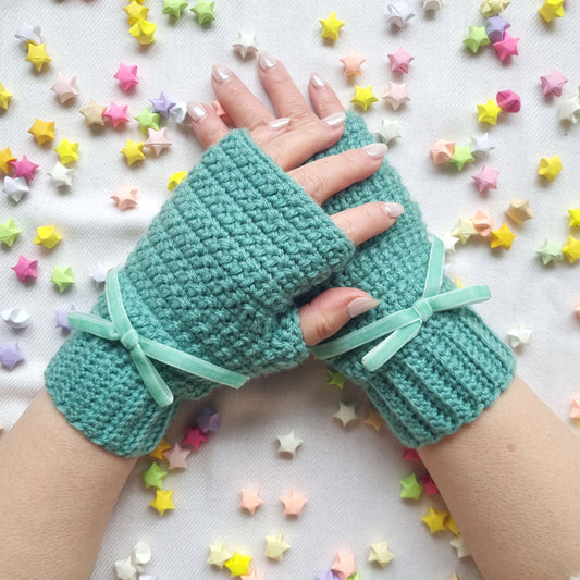 Fingerless Gloves with Velvet Ribbon